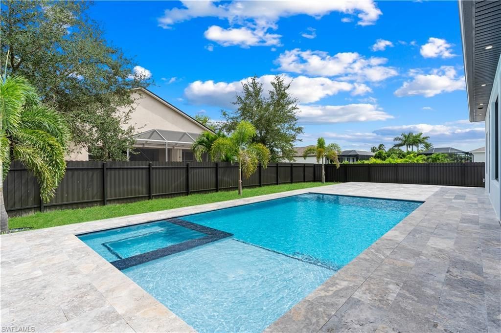 105 SW 33rd Pl, Cape Coral, FL 33991 Photo