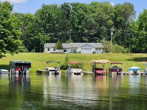 11328 Old Pierce Road, Canadian Lakes, MI 49346