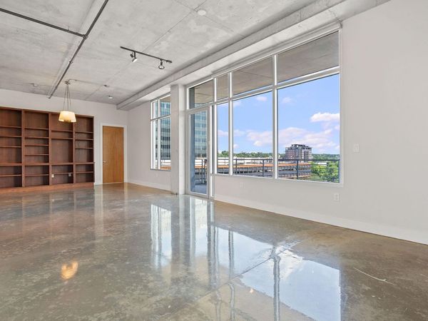 800 W 5th ST, Unit 702, Austin, TX 78703