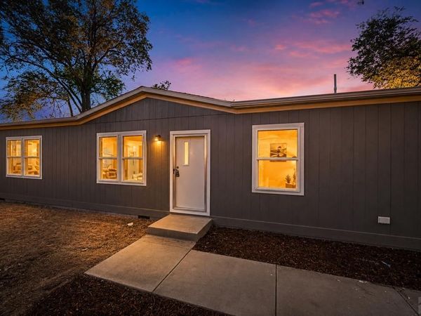 281 E Stewart Dr, Pueblo West, CO 81007