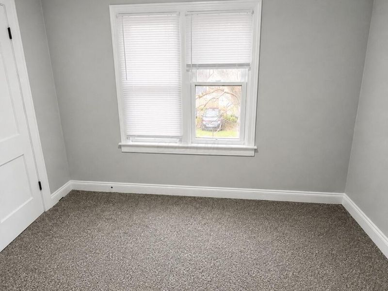 930 E 15th, Columbus, OH 43211 Photo 7