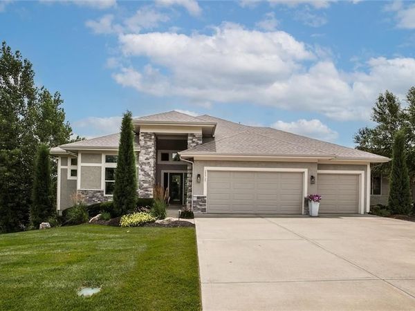 25737 W 96th Street, Lenexa, KS 66227