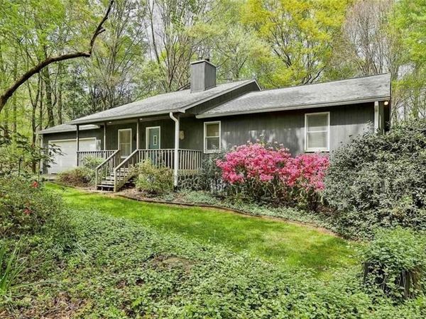 385 Vaughn Road , Newnan, GA 30265