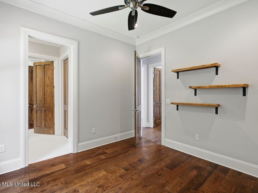 Property Image 36