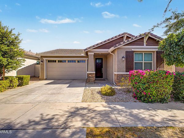 9837 E TIBURON Avenue, Mesa, AZ 85212