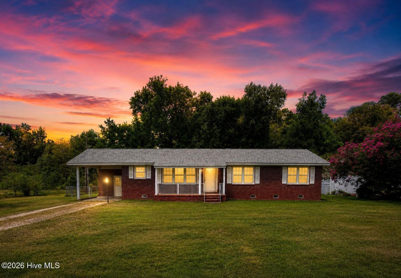 66 Holland Drive, Castle Hayne, NC 28429 Main Photo