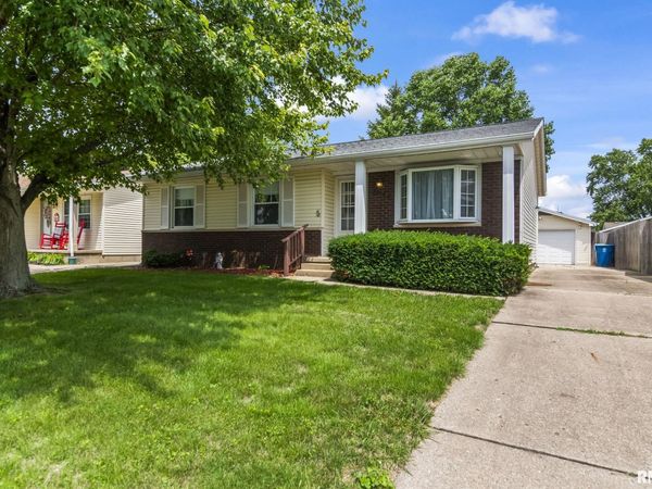 3025 E Griffiths Avenue, Springfield, IL 62702