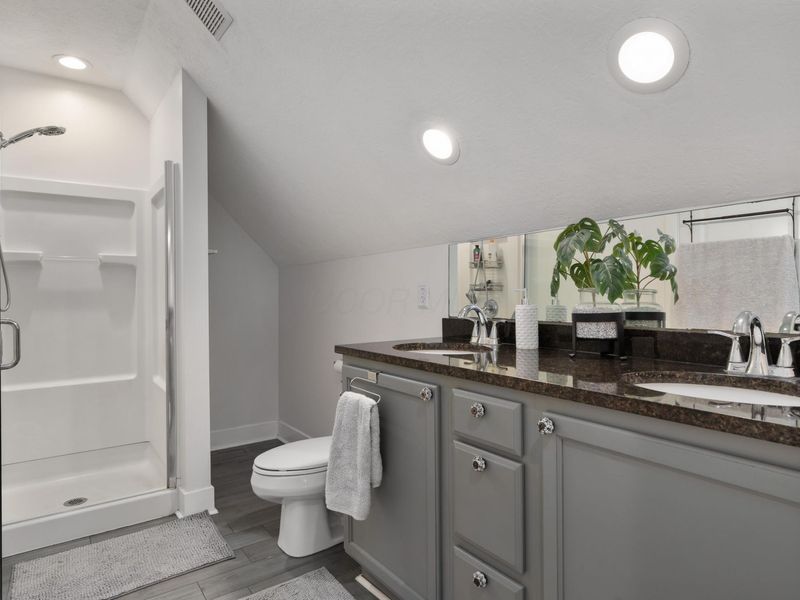 242 E 4th Avenue , Columbus, OH 43201 Photo 23