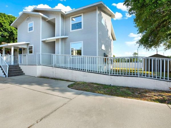 107 47TH AVENUE N, ST PETERSBURG, FL 33703