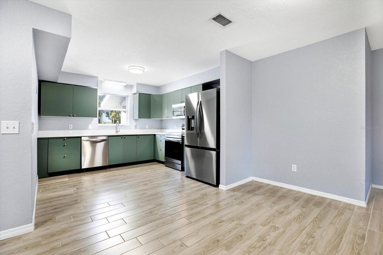 107 47th Avenue N, Saint Petersburg, FL 33703 Photo