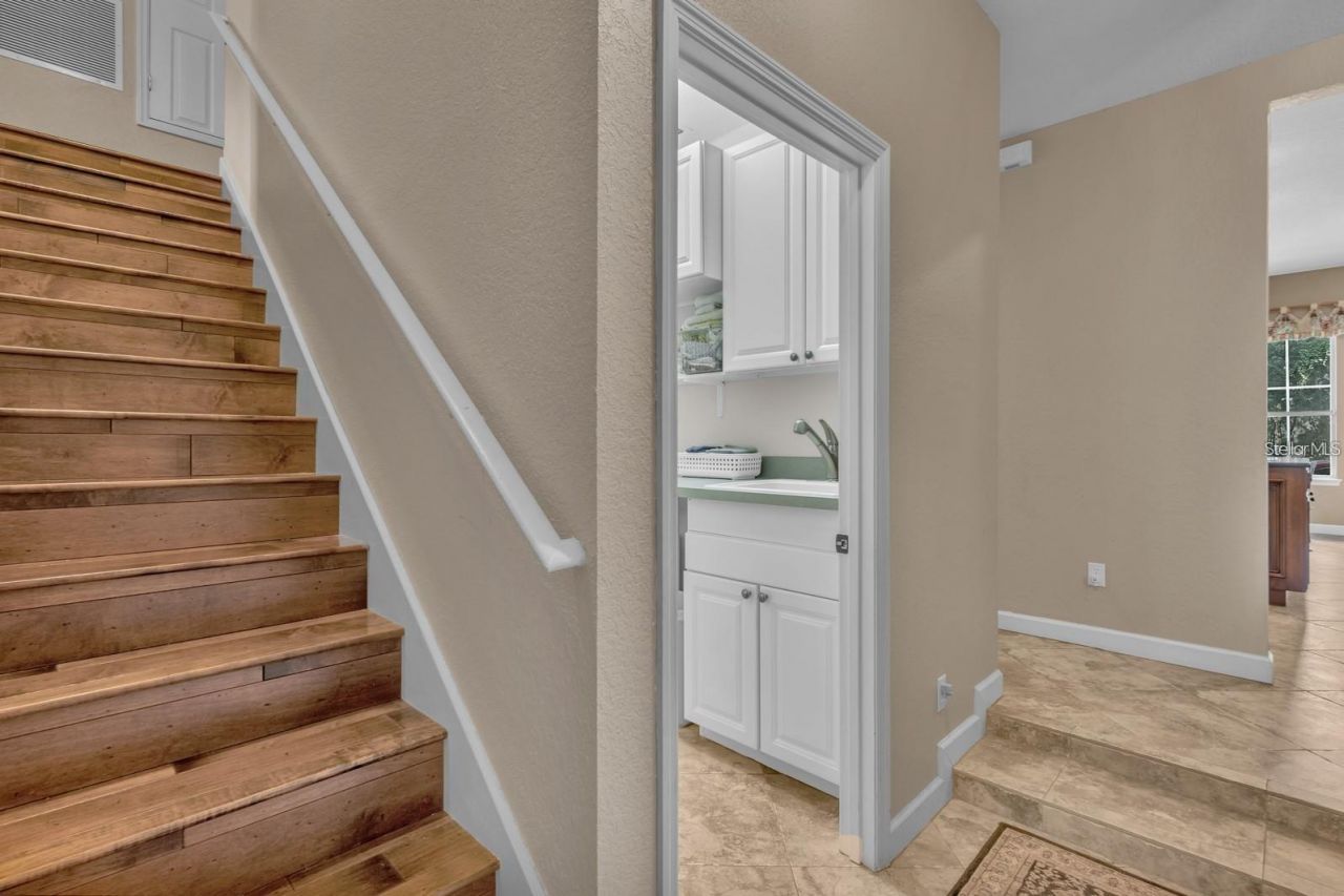 8740 Ingleton Court , Orlando, FL 32836 Photo
