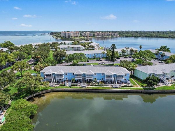 5176 SALMON DRIVE SE, Unit A, ST PETERSBURG, FL 33705