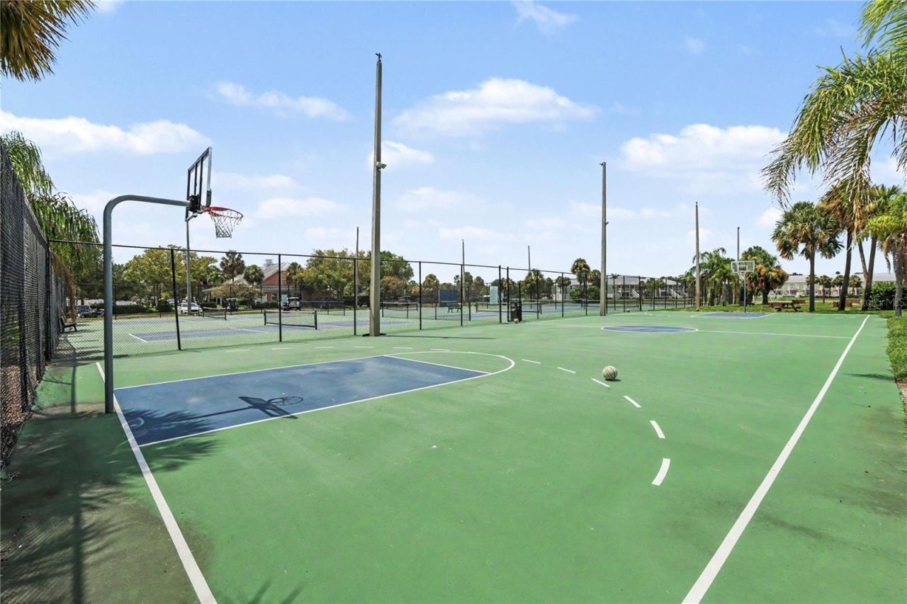 5176 Salmon Drive Se, Unit A, Saint Petersburg, FL 33705 Photo