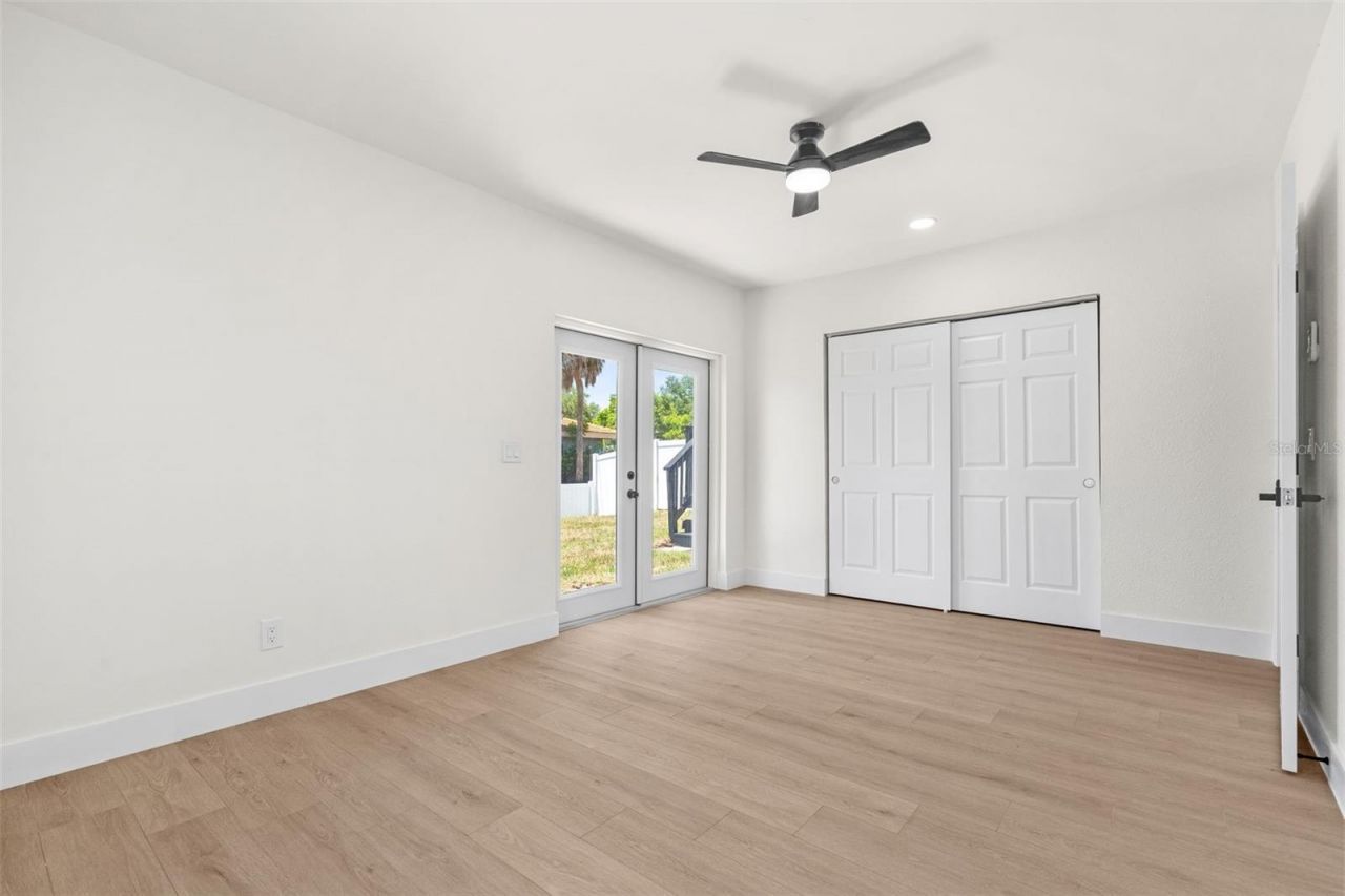 1801 Lakewood Drive S, Saint Petersburg, FL 33714 Photo