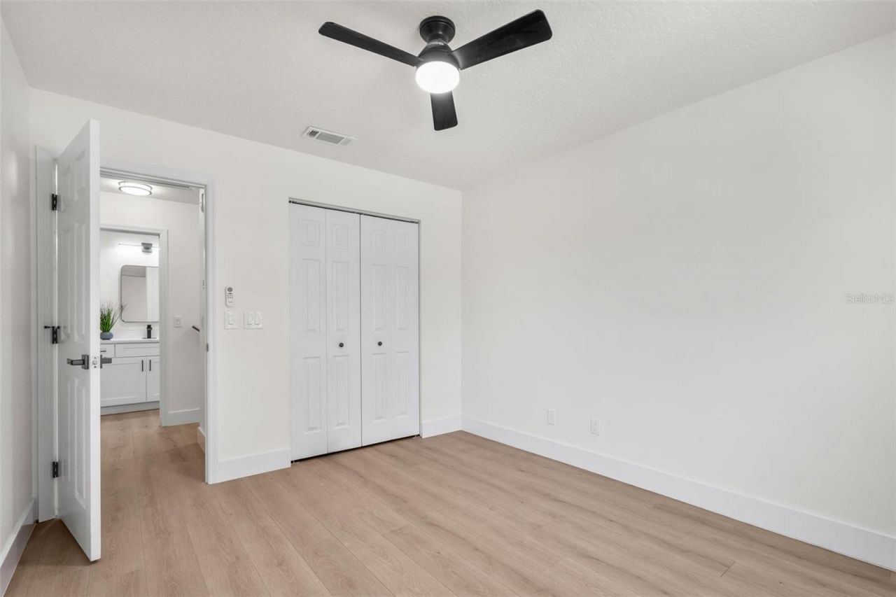 1801 Lakewood Drive S, Saint Petersburg, FL 33714 Photo