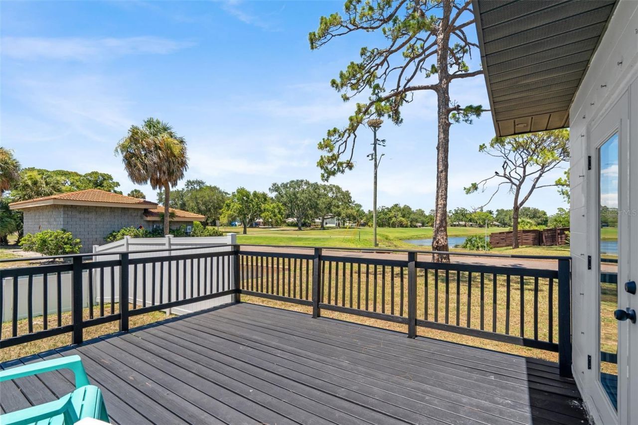 1801 Lakewood Drive S, Saint Petersburg, FL 33714 Photo