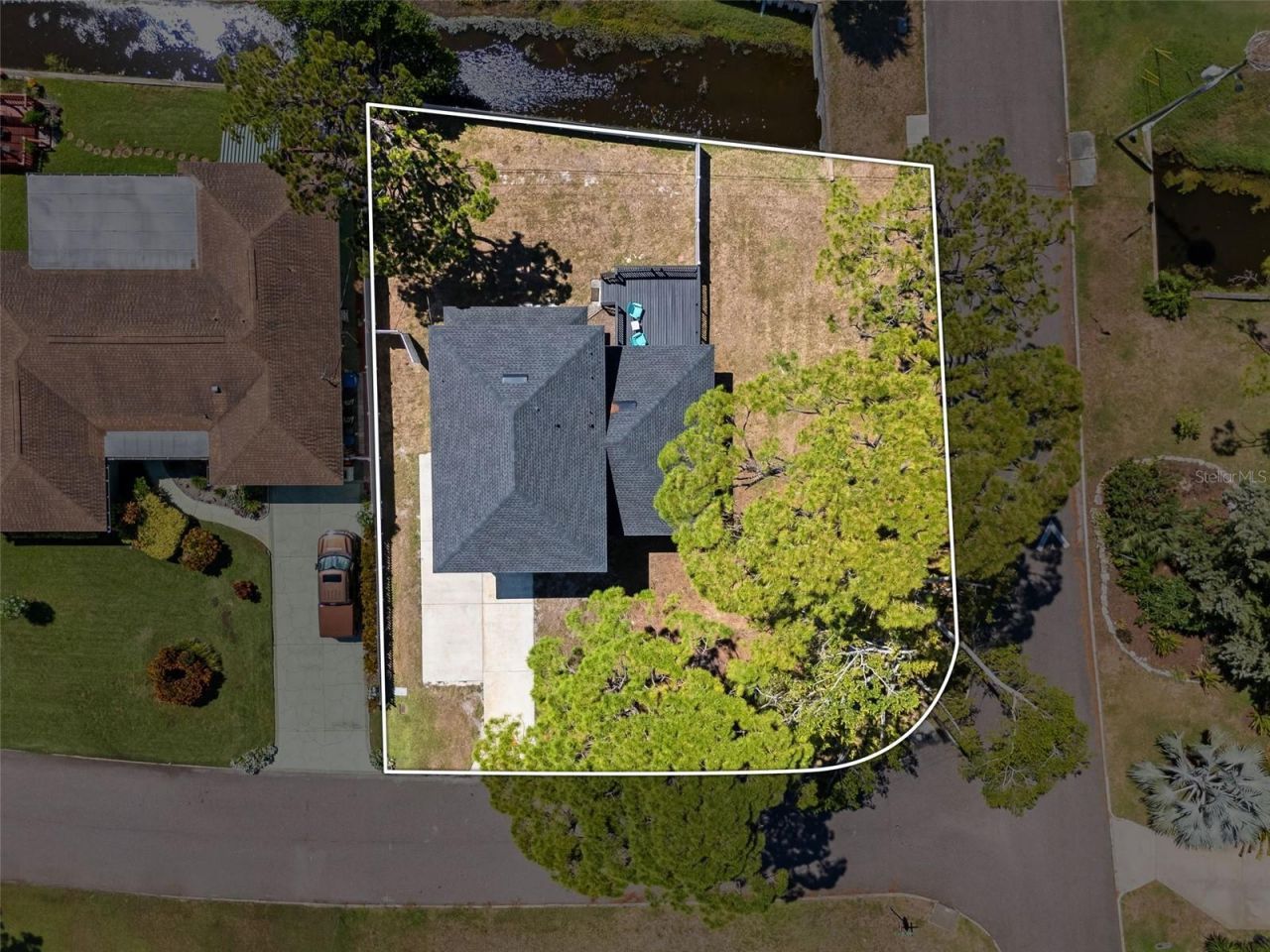 1801 Lakewood Drive S, Saint Petersburg, FL 33714 Photo