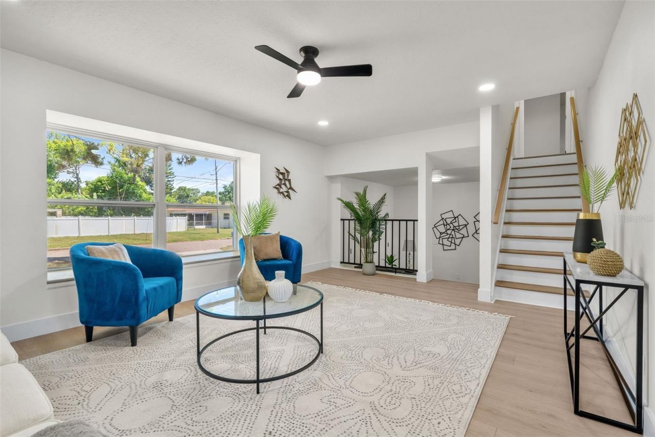 1801 Lakewood Drive S, Saint Petersburg, FL 33714 Photo