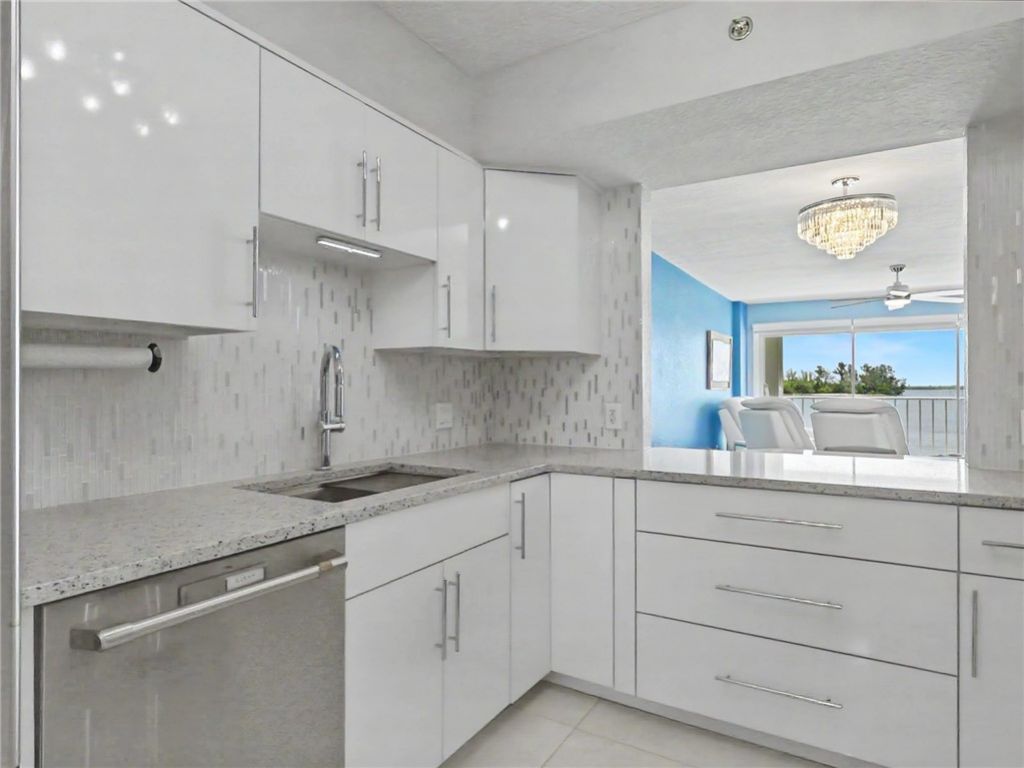 6005 River Run Drive, Unit 6005, Sebastian, FL 32958 Photo