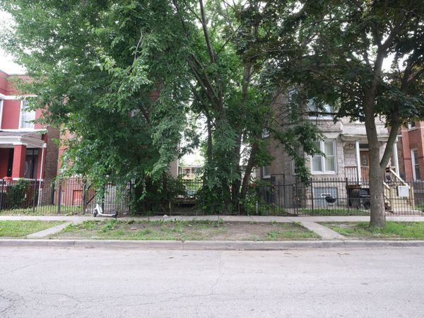 4037 W Wilcox Street , Chicago, IL 60624