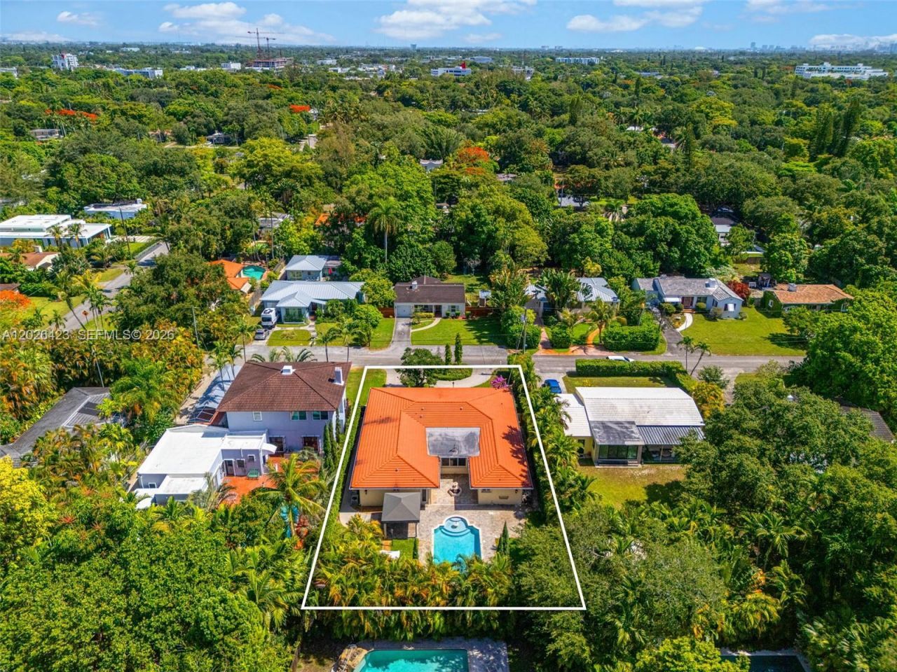 730 NE 116th St , Biscayne Park, FL 33161 Photo