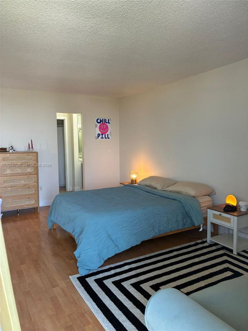 2350 NE 135th St, Unit 802, North Miami, FL 33181 Photo