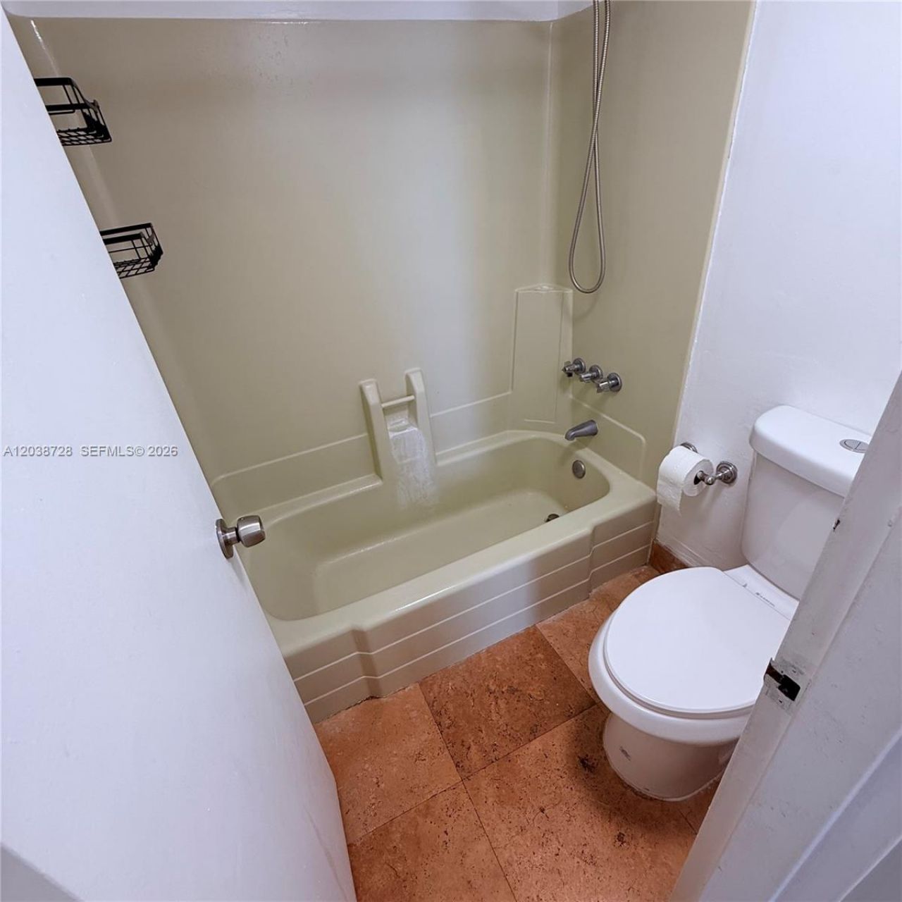 2350 NE 135th St, Unit 802, North Miami, FL 33181 Photo