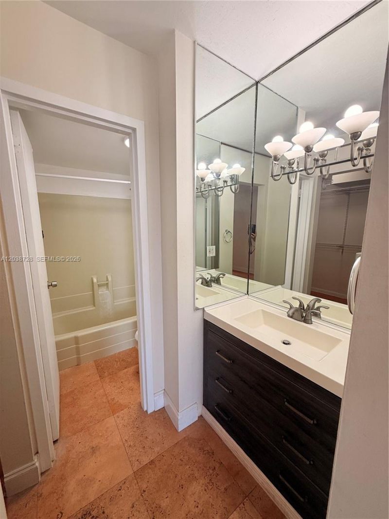 2350 NE 135th St, Unit 802, North Miami, FL 33181 Photo