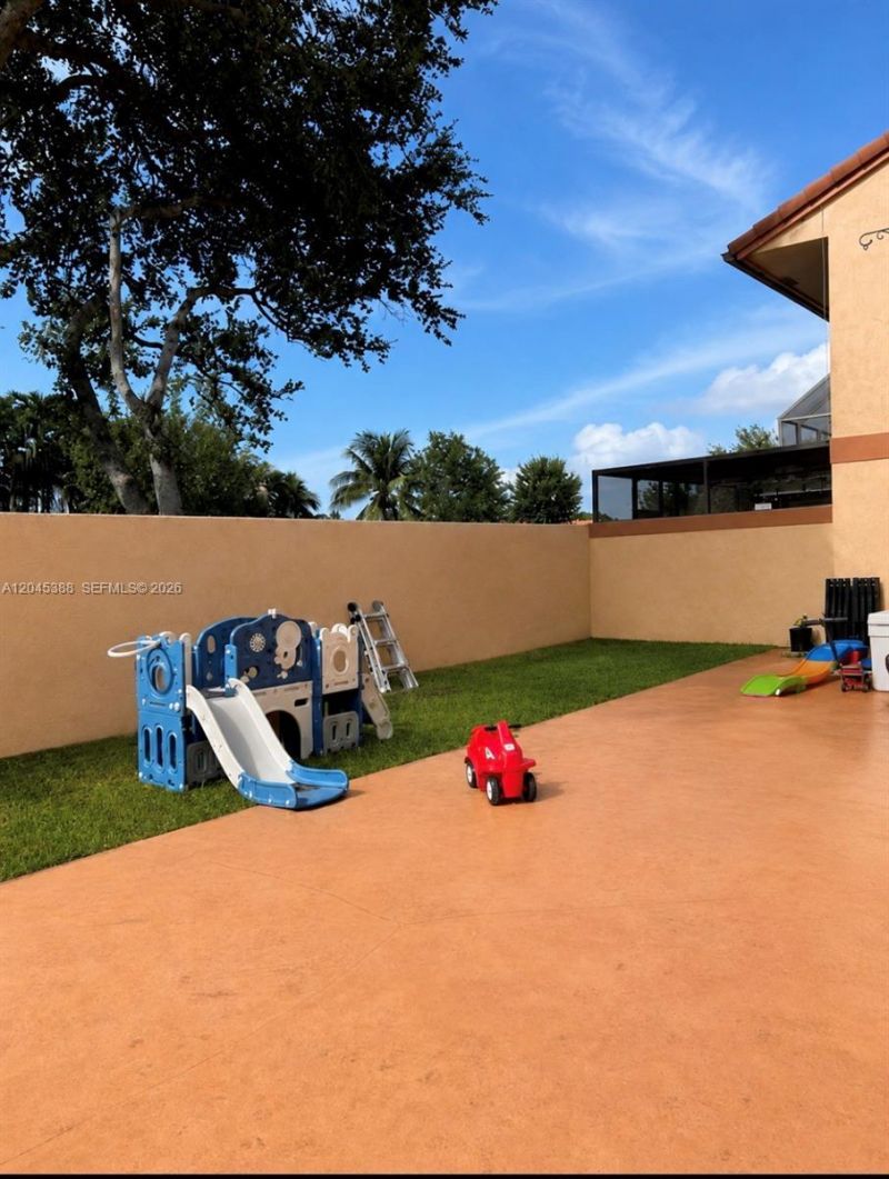 11331 SW 9th Ct, Pembroke Pines, FL 33025 Photo