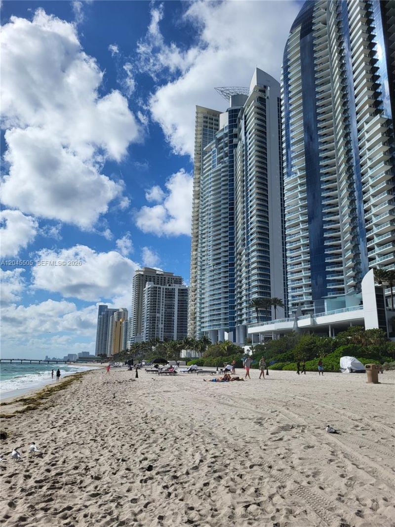 17275 Collins Ave , Unit 804, Sunny Isles Beach, FL 33160 Photo