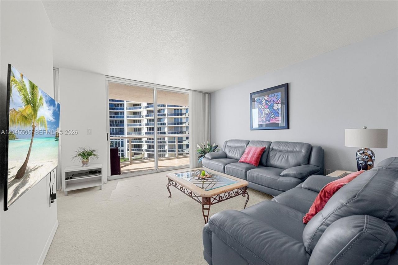 17275 Collins Ave , Unit 804, Sunny Isles Beach, FL 33160 Photo