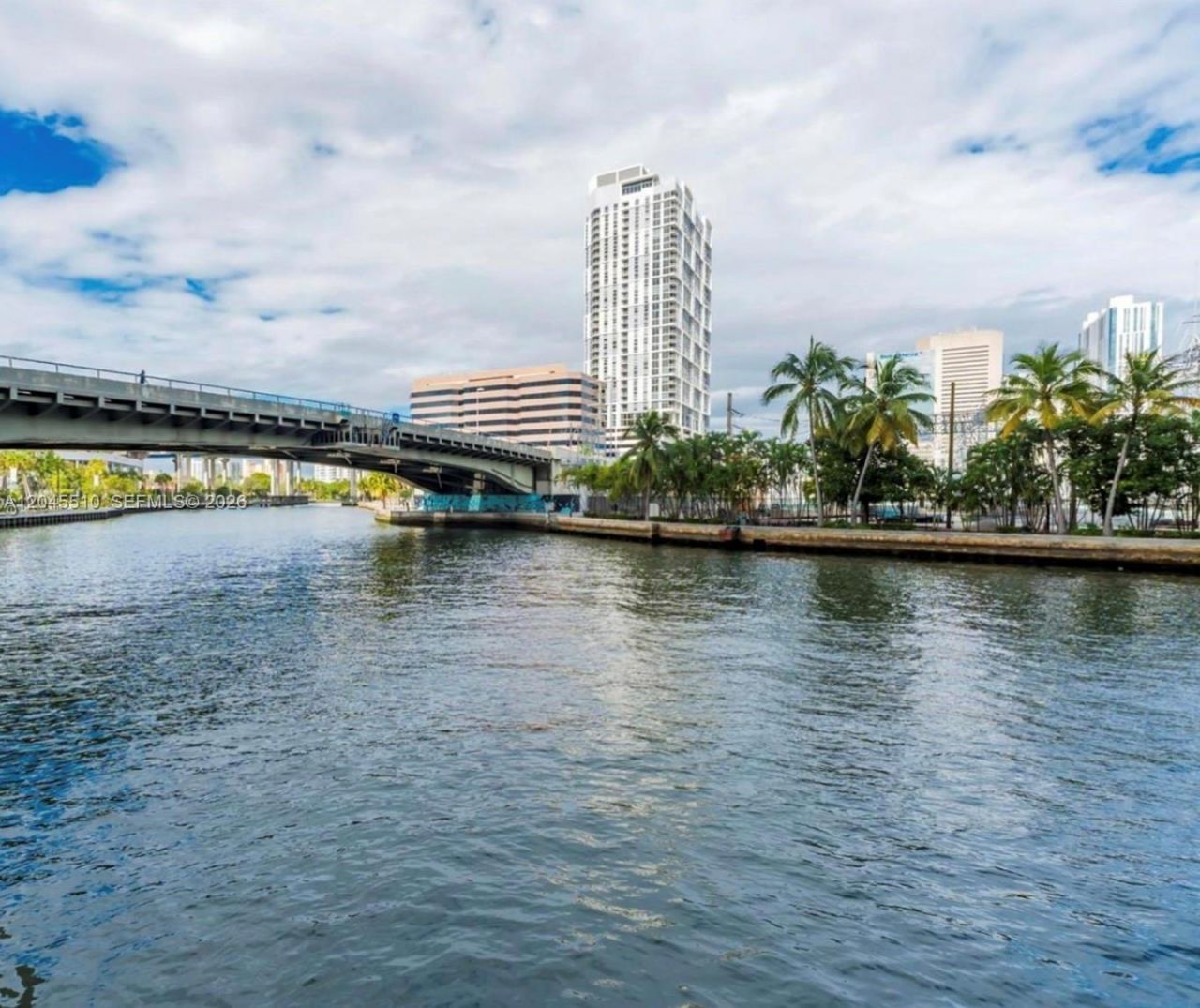 175 SW 7th St , Unit 1212, Miami, FL 33130 Photo