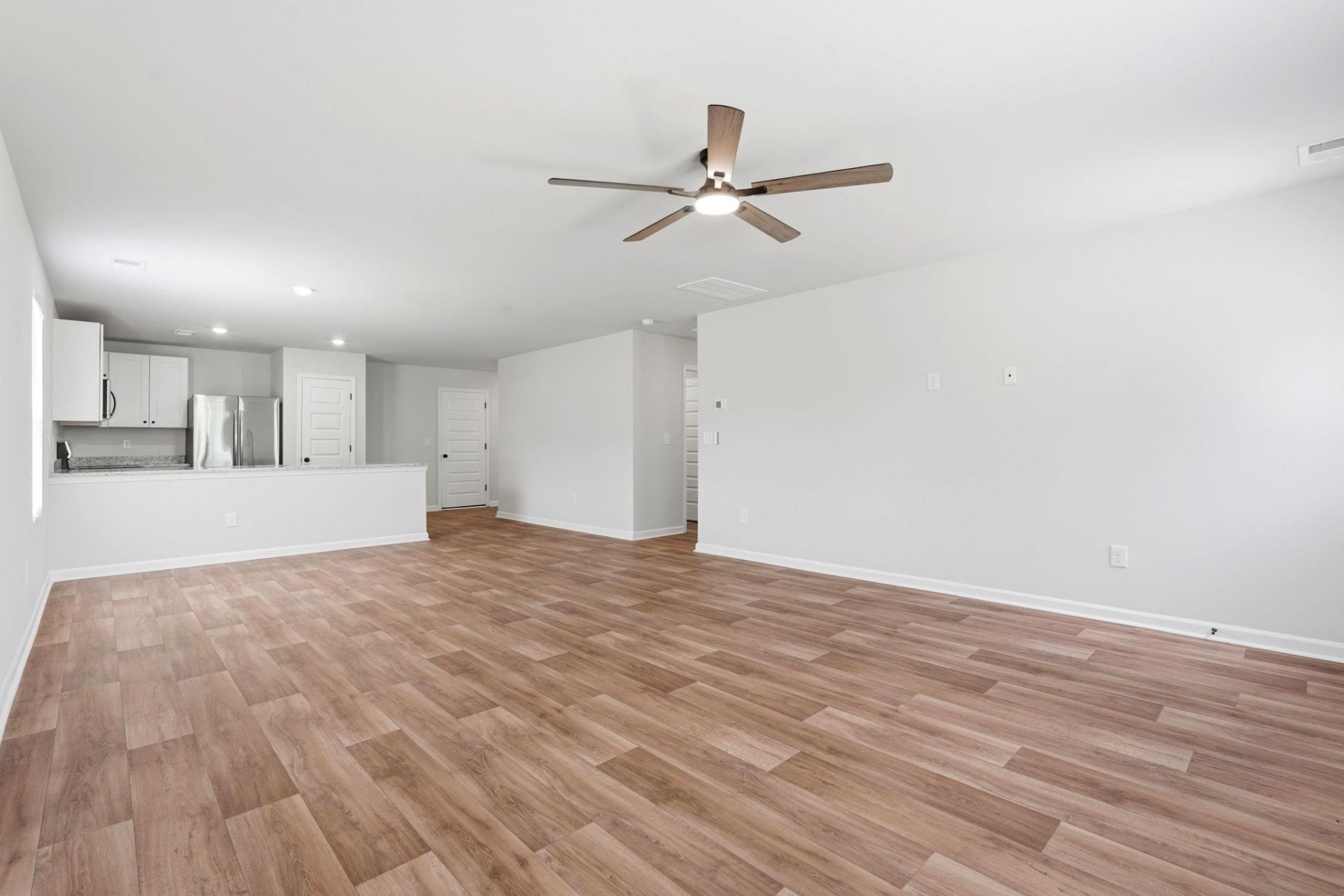 550 Swaying Palm Ct Photo 15