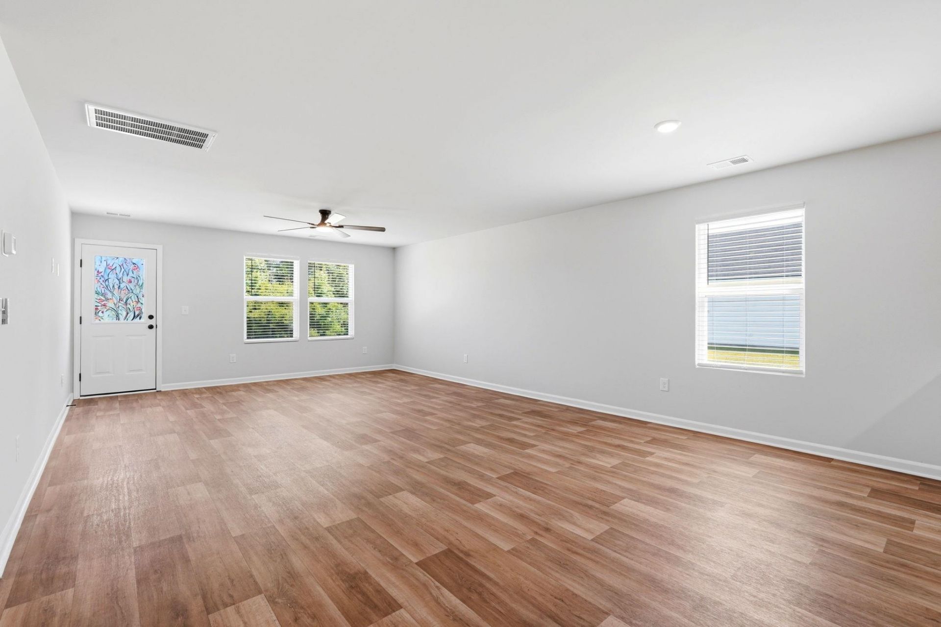 550 Swaying Palm Ct Photo 6