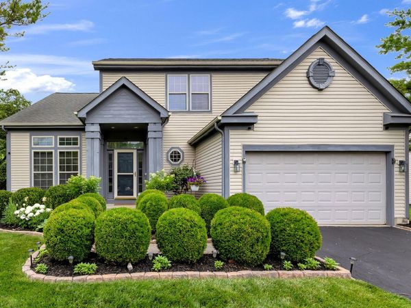 7975 Holderman Street , Lewis Center, OH 43035