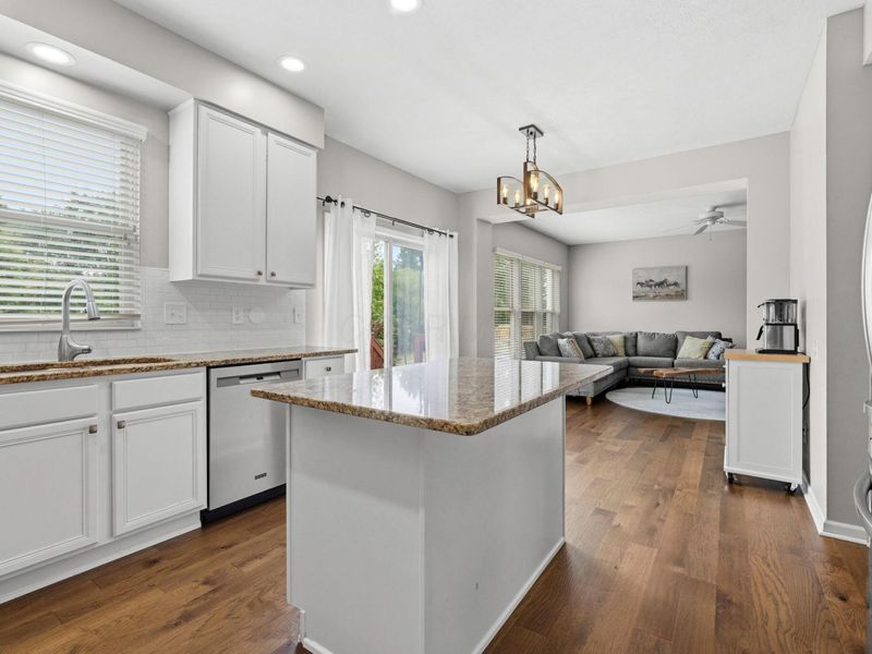 7975 Holderman Street, Lewis Center, OH 43035 Photo 8