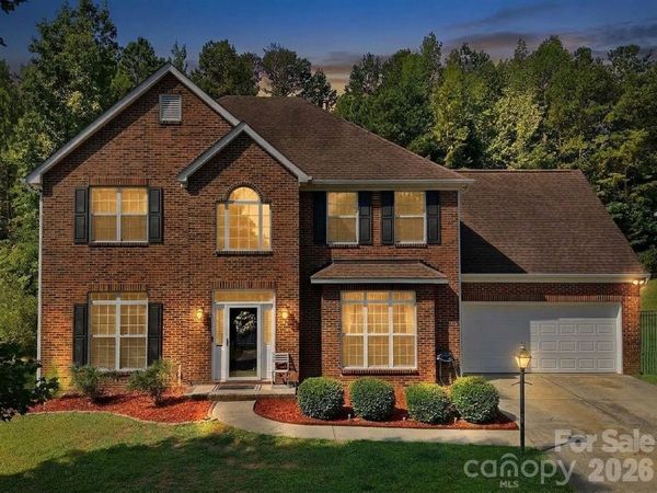 1946 Wilrose Place, Matthews, NC 28105