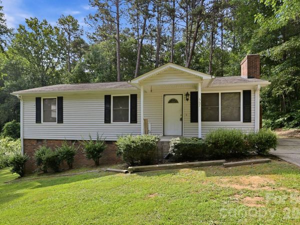 667 Niblick Drive, Gastonia, NC 28054