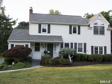 108 Kent, New Milford, CT 06776