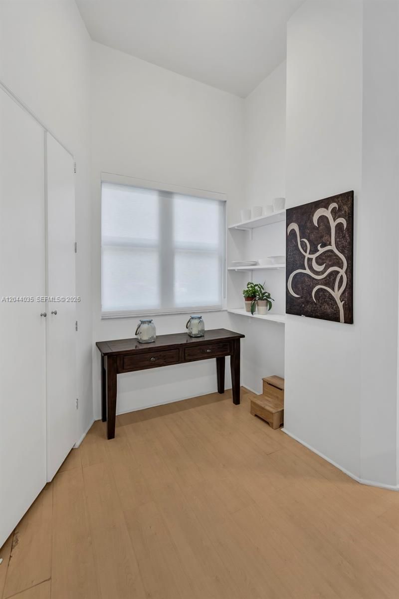 20000 E Country Club Dr, Unit 108, Aventura, FL 33180 Photo