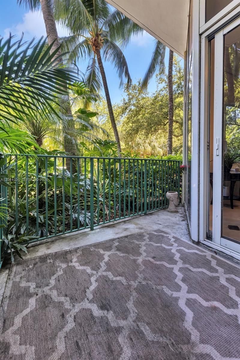 20000 E Country Club Dr, Unit 108, Aventura, FL 33180 Photo
