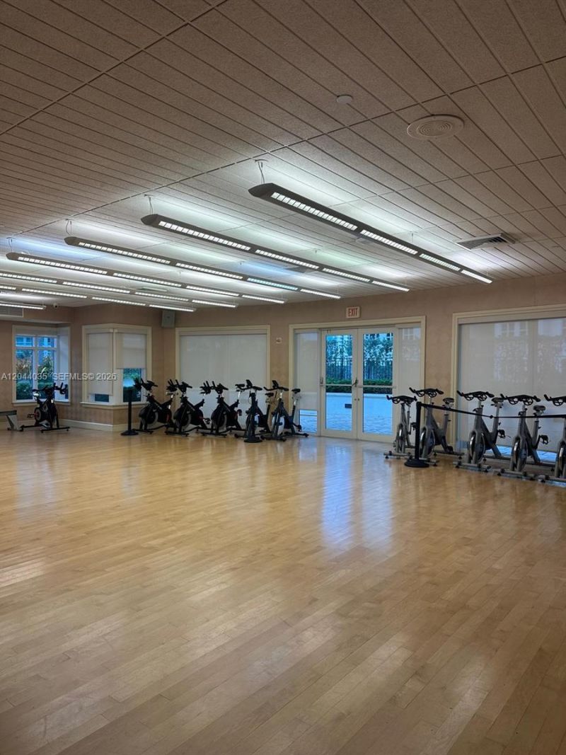 20000 E Country Club Dr, Unit 108, Aventura, FL 33180 Photo