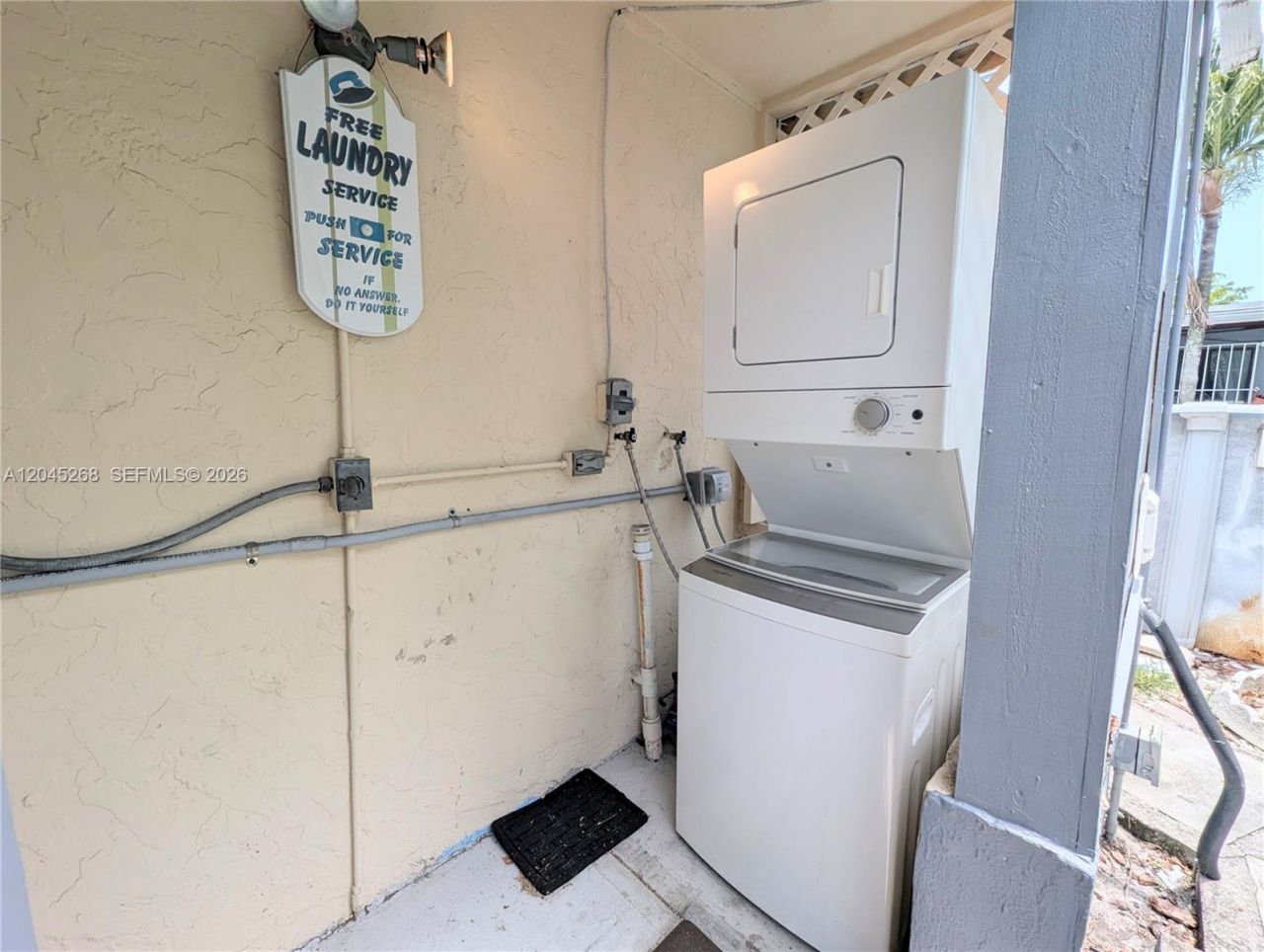 351 E 5th St, Unit Rear, Hialeah, FL 33010 Photo