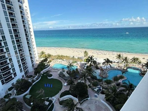 18001 Collins Ave , Unit 1006, Sunny Isles Beach, FL 33160