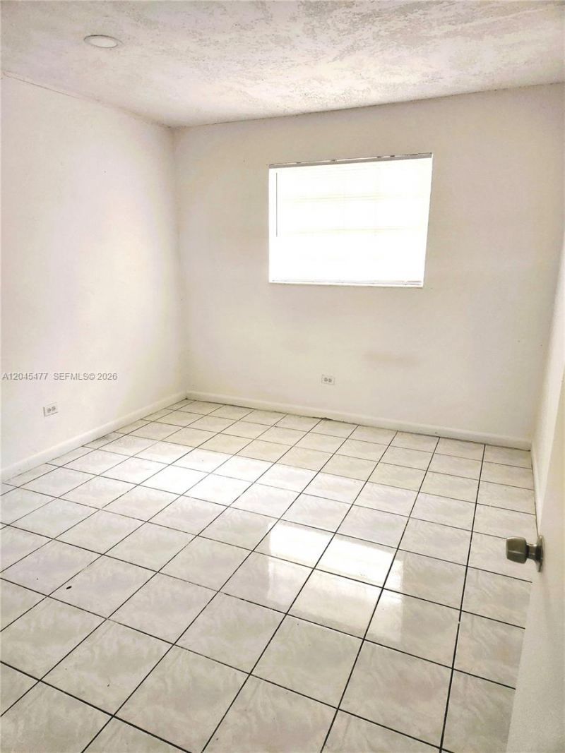 9760 SW 184th St, Unit 12D, Cutler Bay, FL 33157 Photo