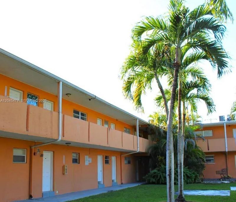 9760 SW 184th St, Unit 12D, Cutler Bay, FL 33157 Photo