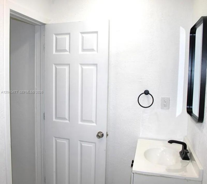 9760 SW 184th St, Unit 12D, Cutler Bay, FL 33157 Photo