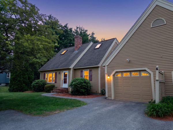 246 Winding Pond Road, Londonderry, NH 03053