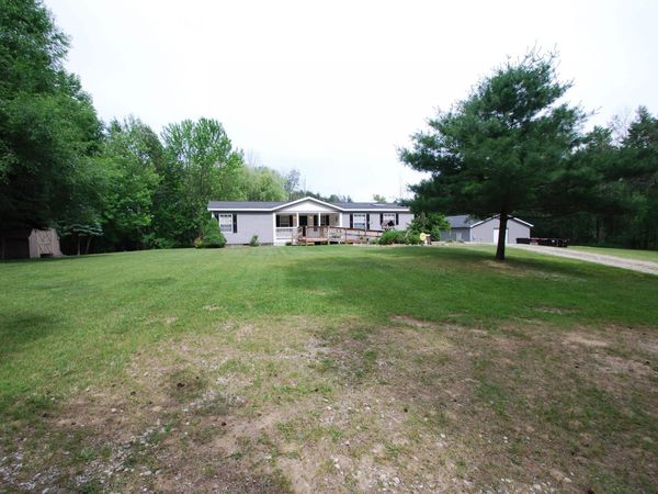 1265 Dow Road S, West Branch, MI 48661