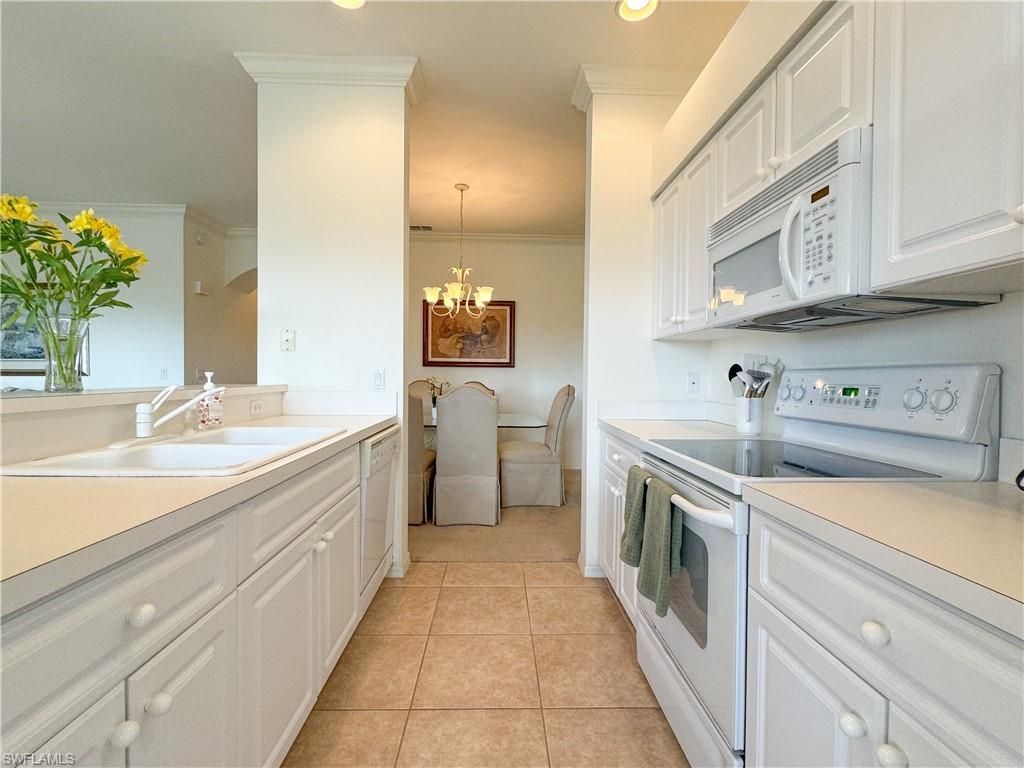 3820 Sawgrass Way, Unit 3046, Naples, FL 34112 Photo